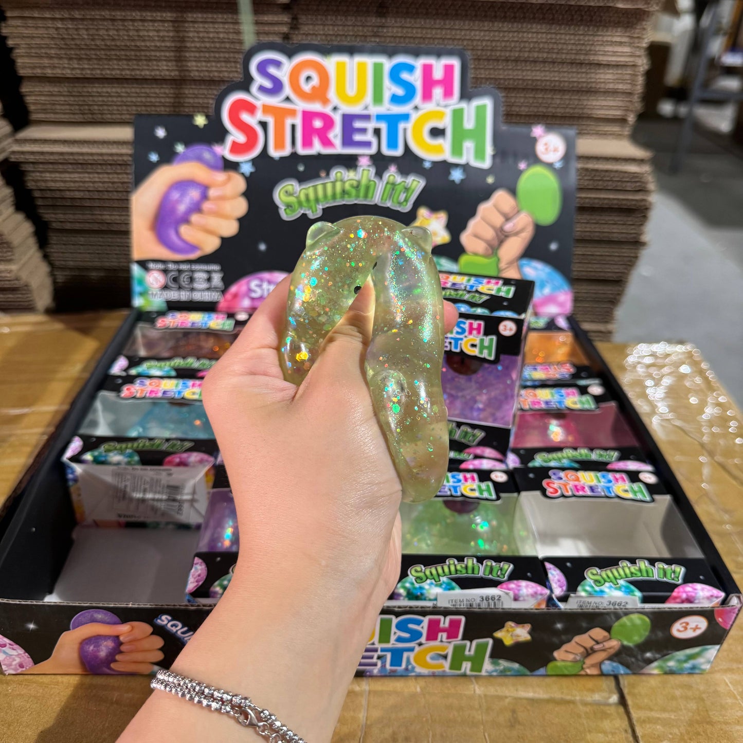 Sugar Squeeze Glitter Capybara Toy