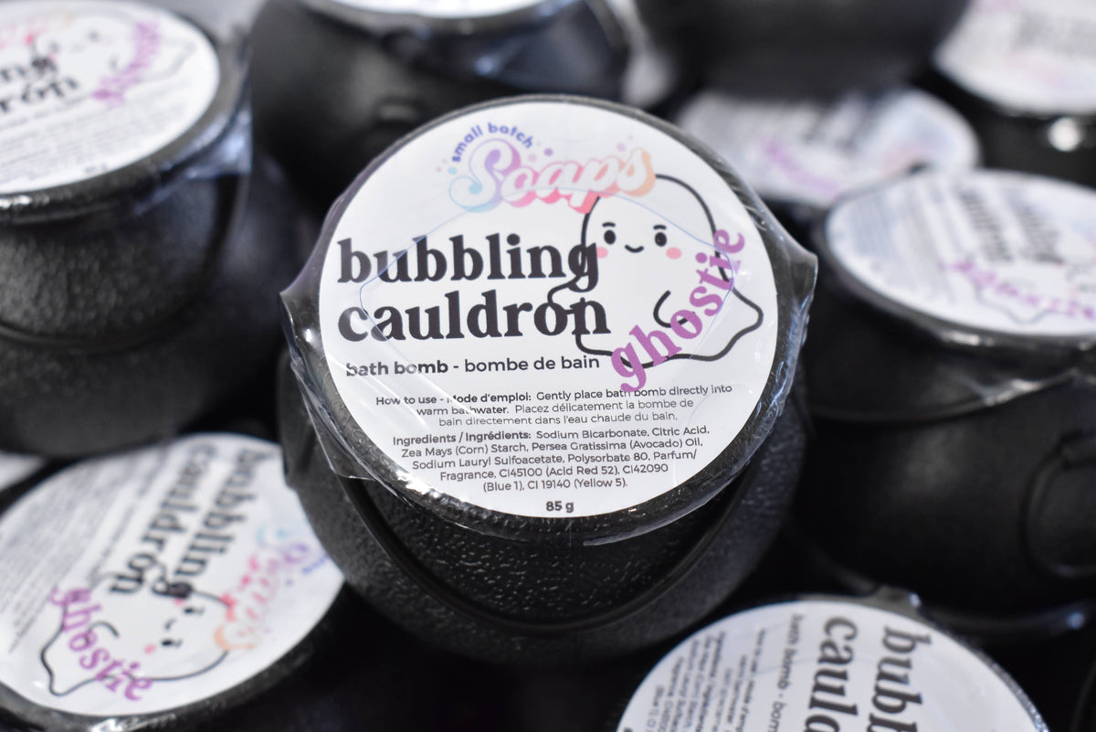 Bubbling Cauldron Halloween Bath Bomb - Ghostie