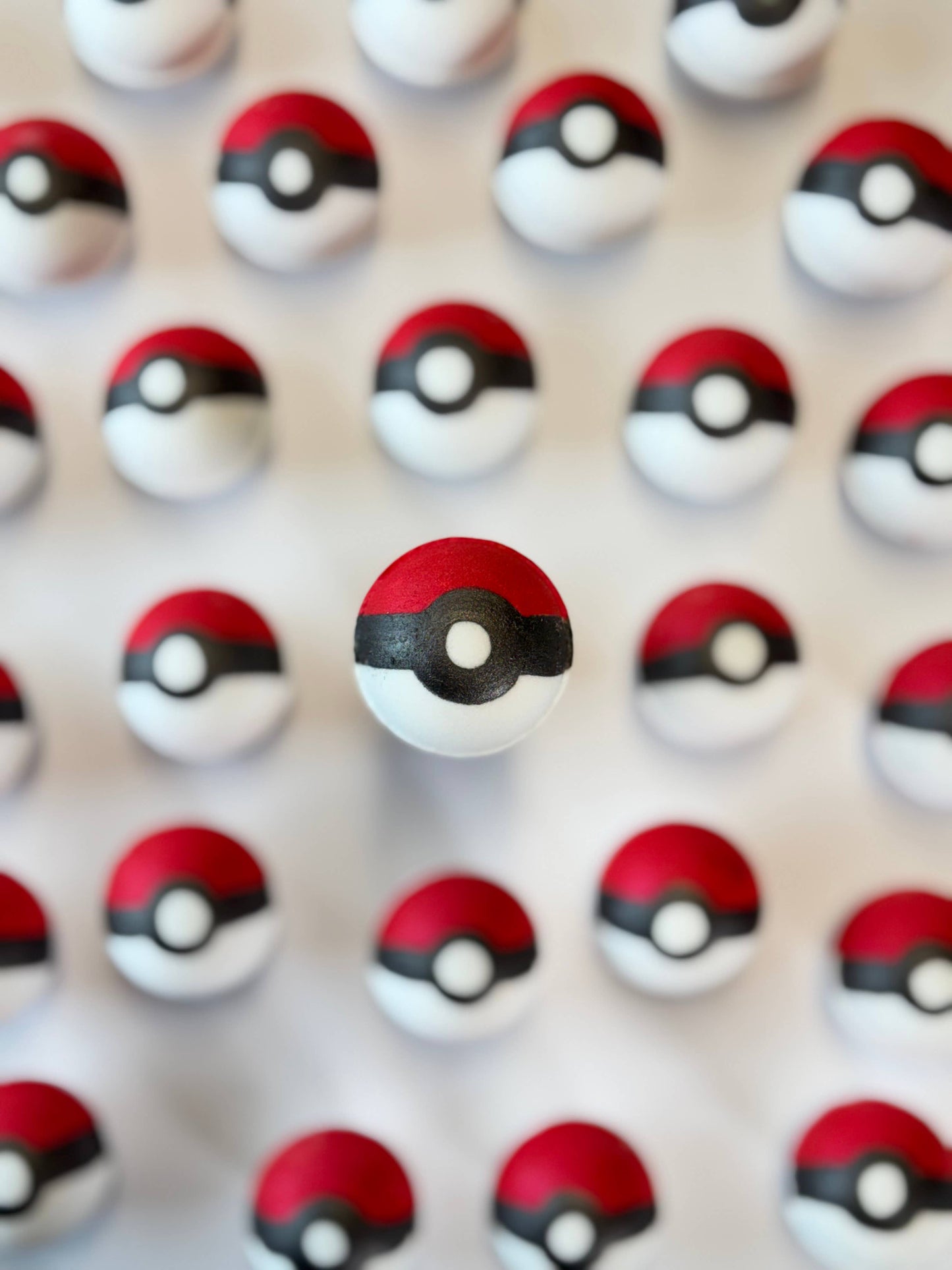 Poke Bath Bomb With Character Toy Inside 
